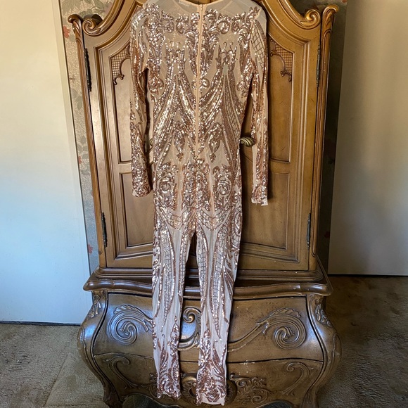 STUNNINGLY GORGEOUS SEXY SEQUINS ONE PIECE BODY SUIT - Picture 2 of 2